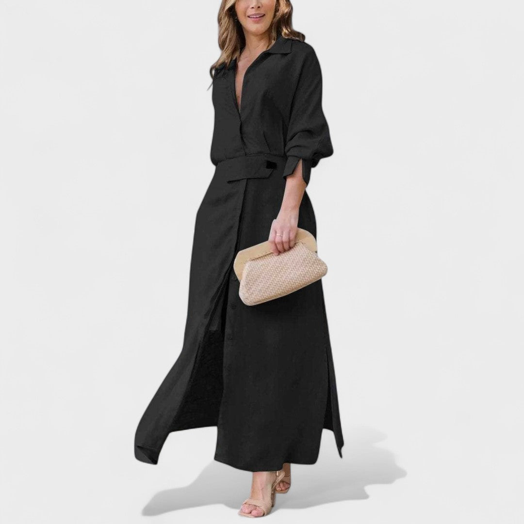 Gordana - Eleganta garā kleita ar V-veida izgriezumu svinīgiem pasākumiem.