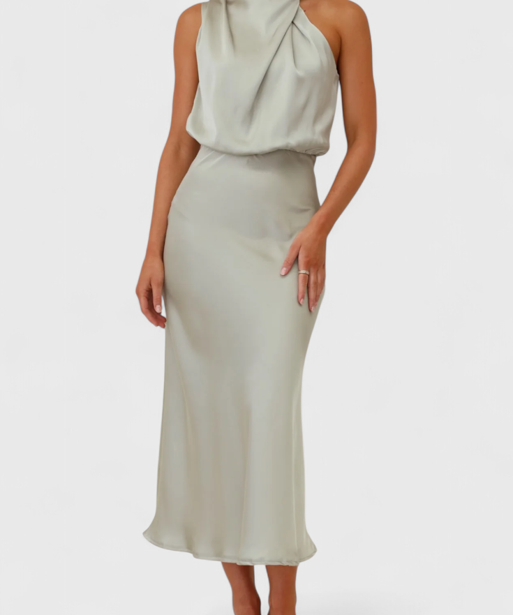 Rina - Eleganta Kleita ar Drapējumu