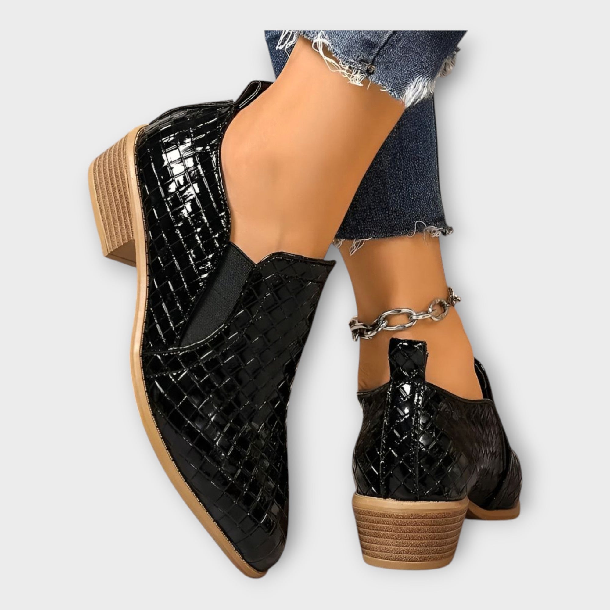 Veronika – Eleganti Slip-On Apavi ar Zemu Papēdi