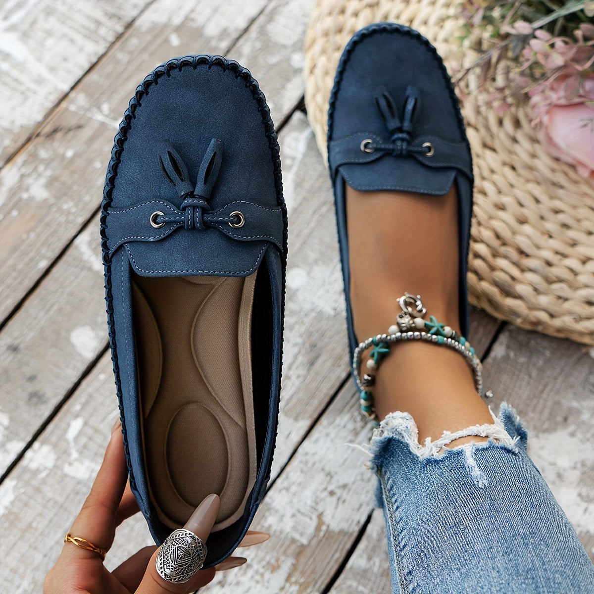 Nadine - Klasiskie loafers ar pūkainiem detalizējumiem