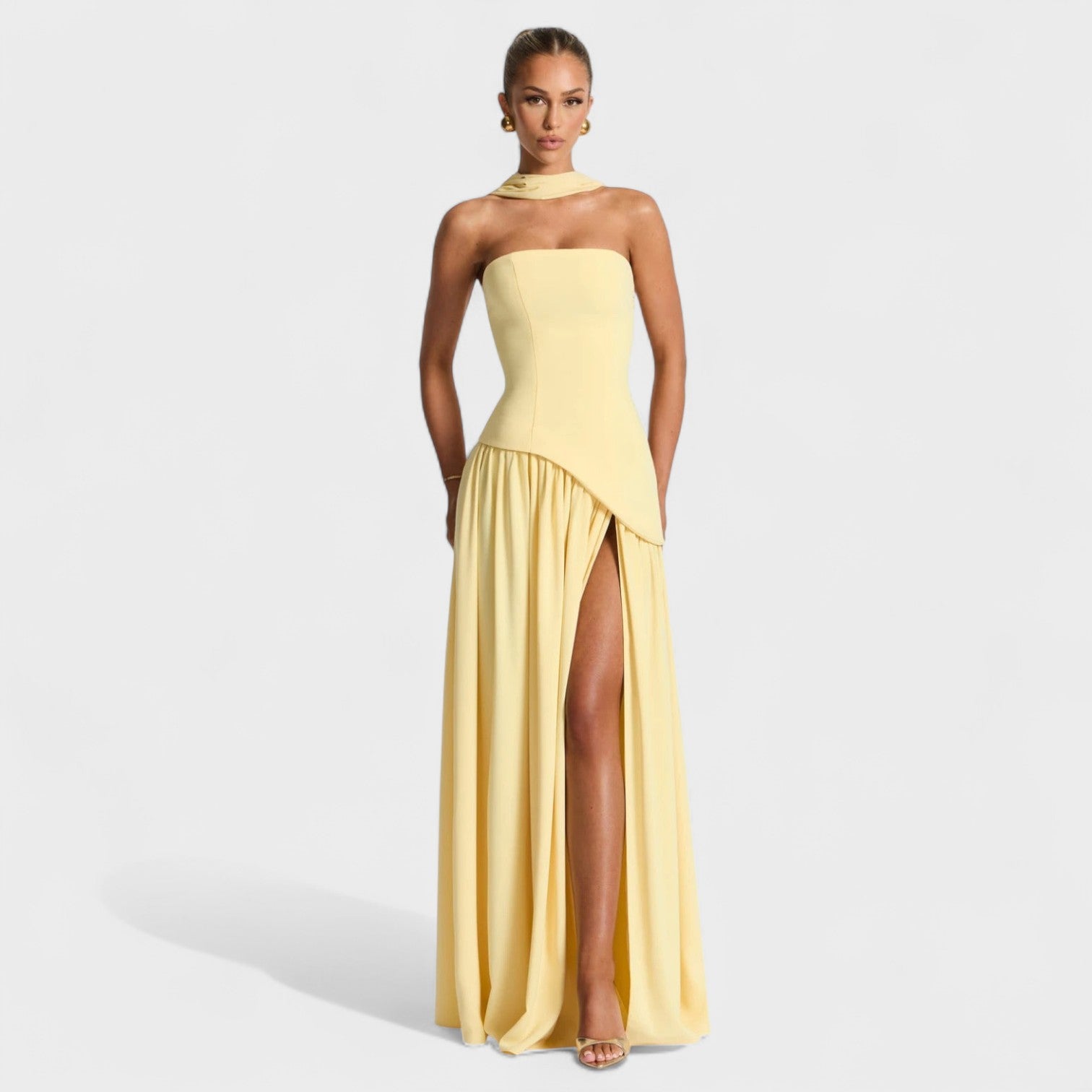 Leonor - Elegant Evening Dress